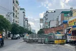 TPHCM: Nâng cấp đường Phạm Văn Bạch sau 20 năm vẫn ngổn ngang 