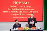 Phó Bí thư Thành ủy TPHCM Đặng Minh Thông và Trưởng Ban Tuyên giáo và Dân vận Thành ủy TPHCM Dương Anh Đức chủ trì buổi họp báo. Ảnh: HOÀNG HÙNG