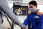 Giá xăng dầu trong nước từ đầu năm đến nay tăng hơn 30%. Ảnh: Ngọc Dương