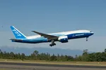 Một tàu bay Boeing 777 F.