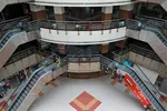 An empty shopping mall in Gurugram, pictured on Mar. 19: lockdown will ruin the income of brick-and-mortar shops which are already suffering from online competition. © Reuters