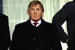 Huyền thoại Kenny Dalglish mắc COVID-19. (Nguồn: Guardian).