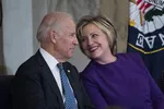 Bà Hillary ủng hộ ông Biden, đội tranh cử của Tổng thống Trump hoan hỉ