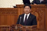 Thủ tướng Mông Cổ Ukhnaagiin Khurelsukh phát biểu tại một phiên họp Quốc hội ở Ulaanbaatar. Ảnh: Today/TTXVN 