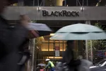 Tập đoàn quản lý tài sản lớn nhất thế giới BlackRock chuyển tiền khỏi Trung Quốc 