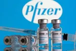 Ủy ban của FDA Mỹ nói không với mũi vaccine Pfizer thứ ba đại trà