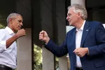  Barack Obama phát biểu tranh cử cho Terry McAuliffe. Ảnh: The Hill.