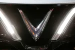 The VinFast logo is seen on a car during the first press day of the Paris auto show, in Paris, France, on Oct 2, 2018. (Photo: REUTERS/Regis Duvignau)