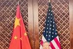  Bộ trưởng Tài chính Mỹ Janet Yellen và Thống đốc Ngân hàng Nhân dân Trung Quốc Dịch Cương tại Hội nghị thượng đỉnh G20