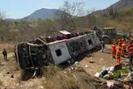 Tai nạn xe buýt thảm khốc tại Brazil, 16 người tử vong