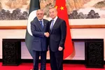 Ngoại trưởng Trung Quốc Vương Nghị và Phó Thủ tướng kiêm Ngoại trưởng Pakistan Mohammad Ishaq Dar. Ảnh: Bộ Ngoại giao Pakistan