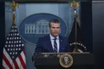 Bộ trưởng Chiến tranh Mỹ Pete Hegseth. Ảnh: AA/TTXVN