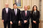 Từ trái sang, Đại sứ Israel tại Mỹ Yechiel Leiter, Ngoại trưởng Mỹ Marco Rubio, Đại sứ Mỹ tại Liban Michel Issa và Đại sứ Liban tại Mỹ Nada Hamadeh Moawad trong cuộc gặp 3 bên tại Washington DC., ngày 14-4. Ảnh minh họa: Đại sứ quán Israel tại Washington DC/TTXVN.