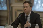 Ông Serhii Koretskyi, người đứng đầu Naftogaz, trong cuộc họp với các thành viên Nội các tại Kyiv, Ukraine, ngày 5-3-2026. Ảnh: Global Images Ukraine