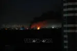 Khói và lửa bốc lên sau loạt tiếng nổ ở Kiev, Ukraine ngày 2-6. Ảnh tư liệu: THX/TTXVN