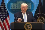 Tổng thống Mỹ Donald Trump phát biểu tại Nhà Trắng. Ảnh: THX/TTXVN