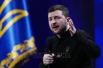 Tổng thống Ukraine Volodymyr Zelensky phát biểu với báo giới tại Kiev. Ảnh tư liệu: Kyodo/TTXVN