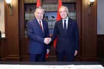 Tổng Bí thư, Chủ tịch nước Tô Lâm và Thủ tướng Canada Mark Carney chụp ảnh chung. (Ảnh: TTXVN)