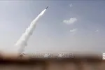 Tên lửa được phóng bởi lực lượng Houthi tại Yemen. Ảnh tư liệu: THX/TTXVN phát