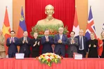 Tổng Bí thư, Chủ tịch nước Tô Lâm và các đại biểu dự lễ ký kết, sáng 18-10. Ảnh: QUANG PHÚC