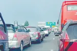 Người dân bắt đầu trở lại TPHCM sau nghỉ lễ 30-4
