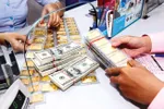 Huy động vàng và USD trong dân: Cần cơ chế mở sàn giao dịch