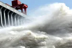 Trung Quốc xả lũ thủy điện xuống sông Hồng