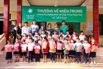 Tập đoàn BĐS Vạn Phúc ủng hộ 3 tỷ đồng cho đồng bào miền Trung bị lũ lụt