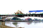 Cầu Phước Lộc sẽ được đưa vào sử dụng trước Tết Nguyên đán Tân Sửu. Ảnh: QUỐC HÙNG