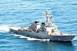 Tàu USS John S. McCain đang thực hiện hoạt động bảo đảm tự do hàng hải ở gần quần đảo Hoàng Sa của Việt Nam trên Biển Đông