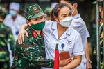 Những hình ảnh đẹp về y, bác sĩ quân đội chi viện cho TPHCM chống dịch lúc cao điểm.