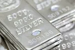 Giá bạc khó tăng trong ngắn hạn
