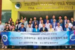 Tháng 7-2022, TVU ký kết hợp tác với Trường Đại học Seojeong (SJU) của Hàn Quốc trong lĩnh vực giáo dục và hợp tác quốc tế. 