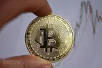 Đồng Bitcoin tại Dortmund, miền tây nước Đức. (Ảnh: AFP/TTXVN)