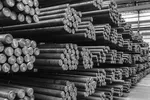Giá thép tăng mạnh và vẫn tiếp tục tăng chưa có dấu hiệu dừng lại (Ảnh minh họa: KT)