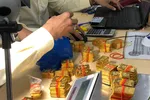 Vàng miếng SJC đắt đỏ kỷ lục