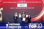 Đại diện CityLand nhận giải thưởng Top 50 Doanh nghiệp lợi nhuận tốt Việt Nam năm 2022.
