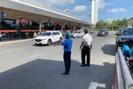 Doanh nghiệp Nhật Bản kiến nghị dẹp taxi “dù” ở sân bay Tân Sơn Nhất