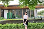 Chị Nguyễn Thúy Hằng trong buổi tham quan Hanoi Melody Residences