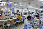 Dự báo thưởng Tết các ngành nhóm dệt may, da giày, điện tử có thể giảm sâu