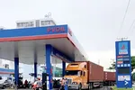 Một điểm bán xăng của PVOil. (Ảnh: PV/Vietnam+)