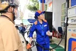 Một điểm bán xăng của Petrolimex tại Hà Nội. (Ảnh: Đức Duy/Vietnam+)