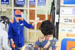 Một điểm bán xăng của Petrolimex. (Ảnh: Đức Duy/Vietnam+)
