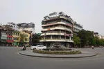 Hà Nội phá tòa nhà Hàm cá mập để mở rộng quảng trường