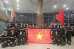 Hơn 100 chiến sĩ Việt Nam đã tới Myanmar tham gia cứu hộ động đất
