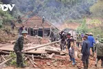 Bộ Chỉ huy Quân sự tỉnh Điện Biên đã huy động hơn 1.600 cán bộ, chiến sĩ giúp người dân vùng lũ