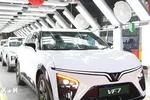 Các mẫu ôtô EV được sản xuất tại nhà máy VinFast Ấn Độ. (Ảnh: Quang Trung/TTXVN) 