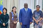 Ông Félix Tshisekedi - Tổng thống CHDC Congo (thứ 2 từ phải sang), bà Judith Suminwa Tuluka, Thủ tướng CHDC Congo (ngoài cùng bên phải) và bà Lê Thị Thu Thuỷ, Phó Chủ tịch Vingroup (thứ 2 từ trái sang) trong buổi trao đổi hợp tác tại Congo (Nguồn ảnh: https://presidence.cd/)