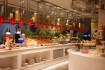 Nhà hàng Latest Recipe Saigon – Tọa lạc tại tầng M của khách sạn Le Méridien Saigon
