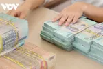 Các chuyên gia kinh tế dự báo rằng mặt bằng lãi suất cho vay khó có thể giảm đồng loạt và sâu trên diện rộng.